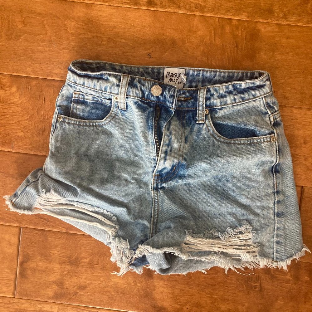 Princess Polly jean shorts (24 inch waist)
